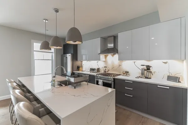 $4,875 | 54 Pleasant Street, Unit 5, Boston, MA 02125