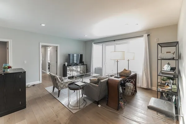 $4,875 | 54 Pleasant Street, Unit 5, Boston, MA 02125