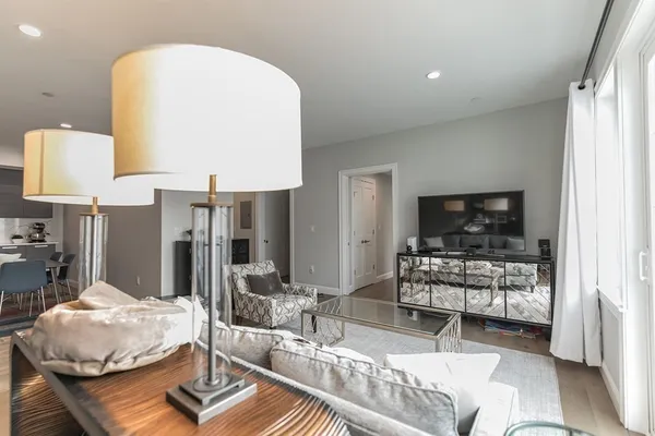 $4,875 | 54 Pleasant Street, Unit 5, Boston, MA 02125