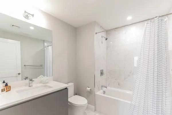 $4,875 | 54 Pleasant Street, Unit 5, Boston, MA 02125