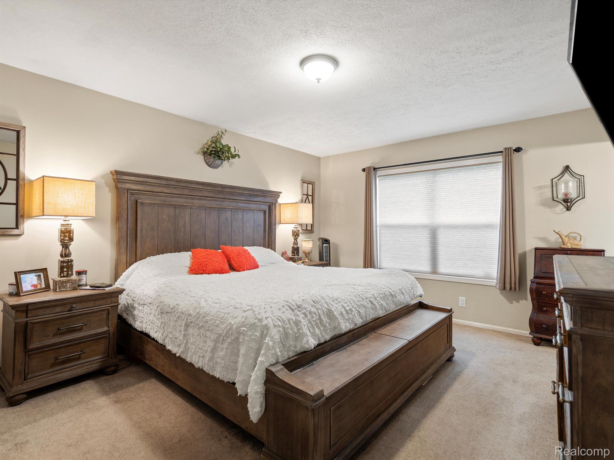391 4th Street Pontiac, MI 48340 - Photo 14 of 28 Gallery Image 14