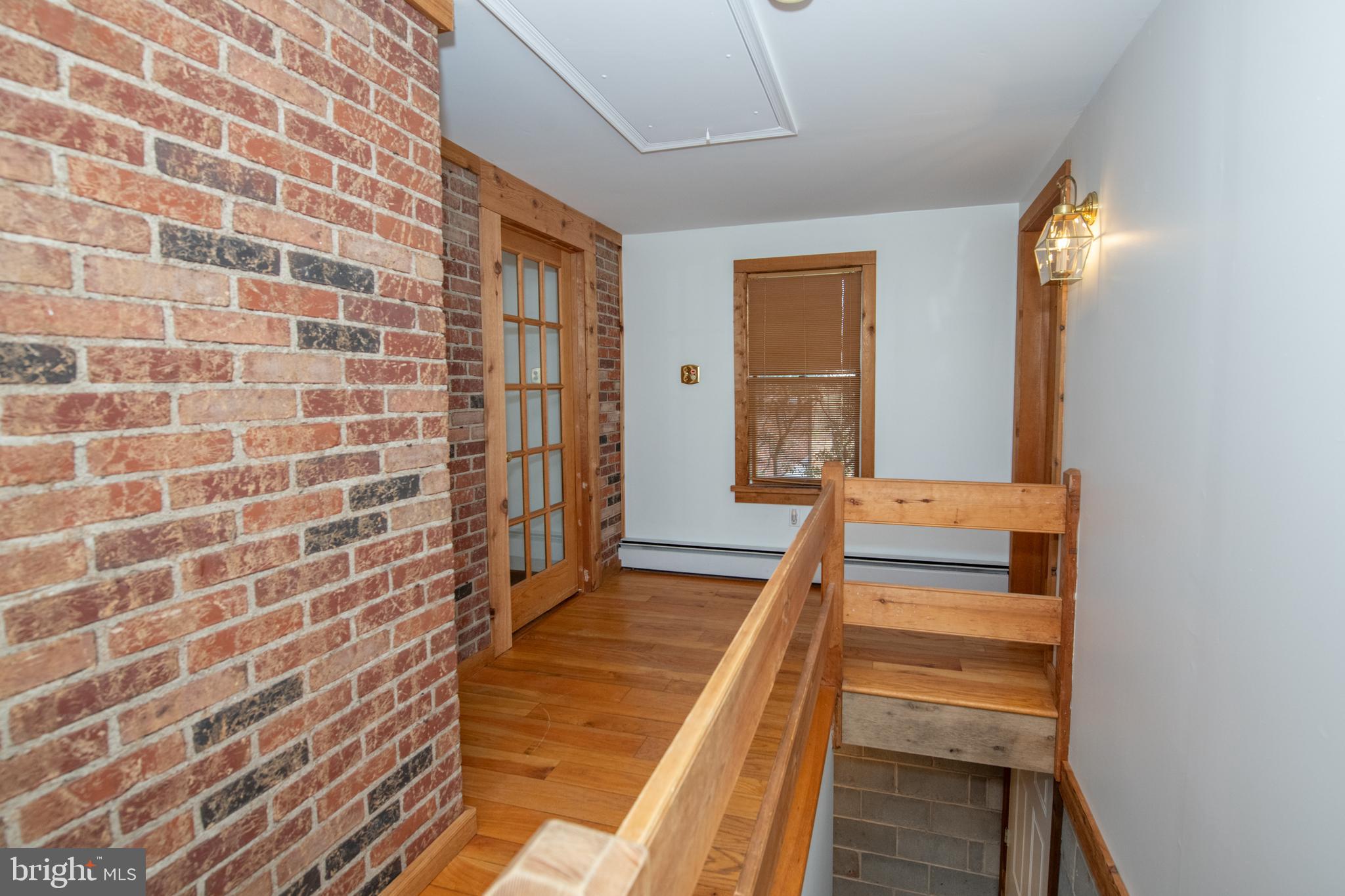 423 Brownsburg Road, Unit W Newtown, PA 18940 - Photo 96 of 109 Hallway to master