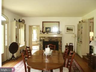 218 Buck Toe Road Avondale, PA 19311 - Photo 4 of 6 Gallery Image 4
