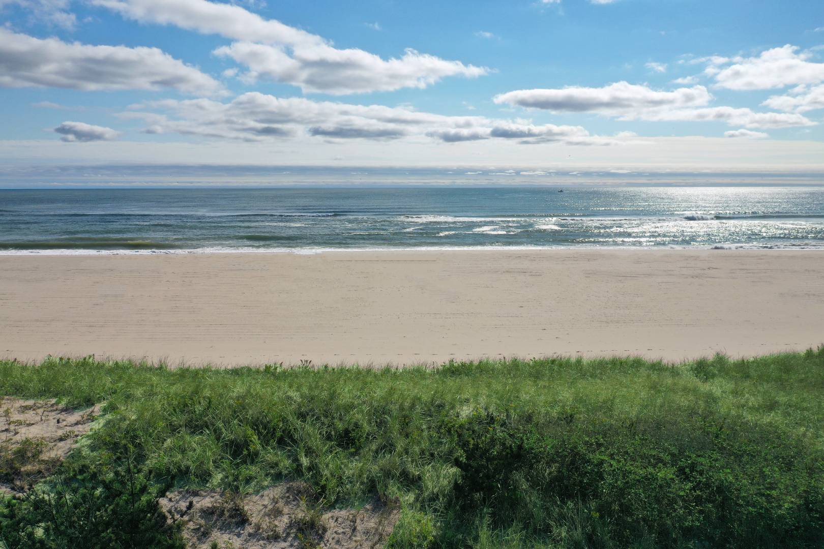 657 Dune Road Westhampton, NY 11978 - Photo 13 of 16 Gallery Image 13