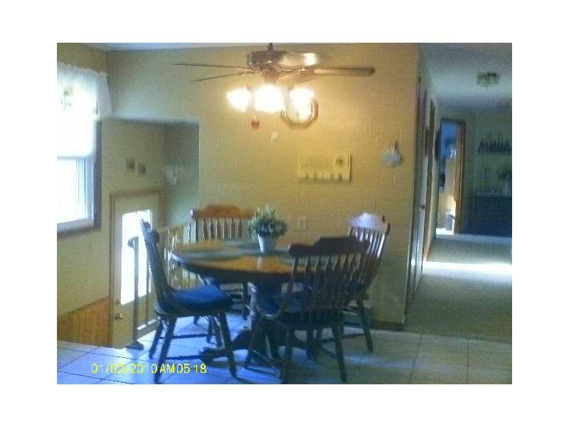 4301 South Ridgeview Road Anderson, IN 46013 - Photo 15 of 24 Gallery Image 15