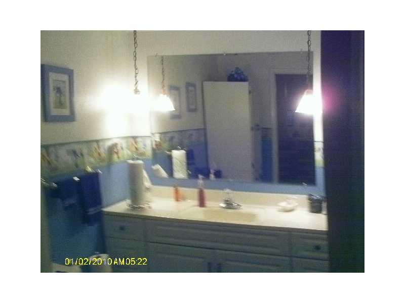 4301 South Ridgeview Road Anderson, IN 46013 - Photo 23 of 24 Gallery Image 23