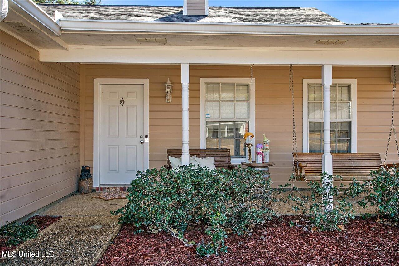 149 Oak Ridge Circle Madison, MS 39110 - Photo 4 of 30 04-149 Oak Ridge Cr