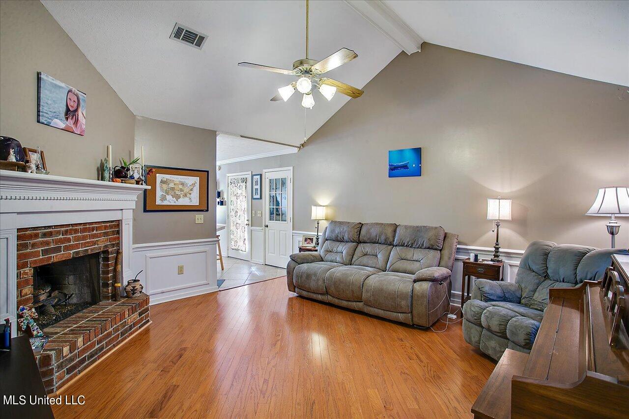 149 Oak Ridge Circle Madison, MS 39110 - Photo 5 of 30 05-149 Oak Ridge Cr