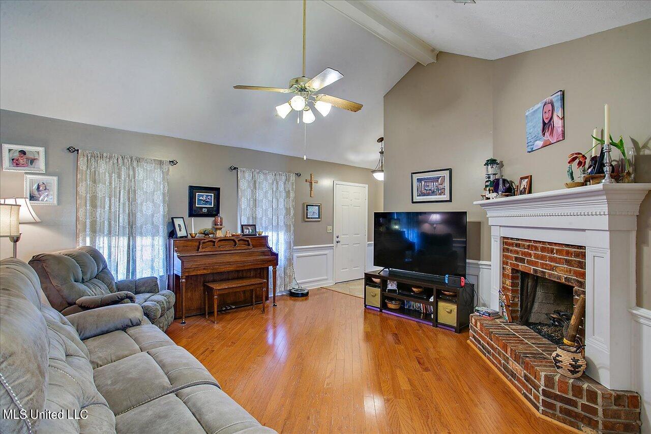 149 Oak Ridge Circle Madison, MS 39110 - Photo 6 of 30 06-149 Oak Ridge Cr