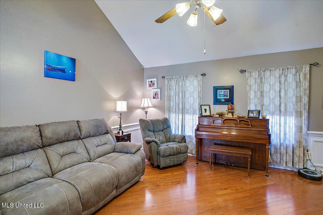 149 Oak Ridge Circle Madison, MS 39110 - Photo 7 of 30 07-149 Oak Ridge Cr
