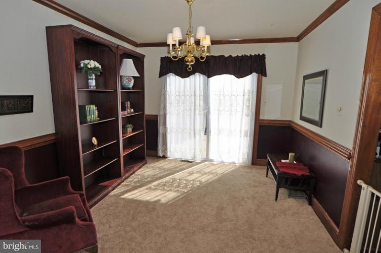 6779 Riley Road Warrenton, VA 20187 - Photo 11 of 30 Dining Room