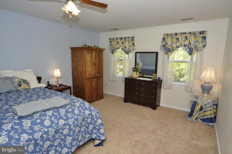 6779 Riley Road Warrenton, VA 20187 - Photo 25 of 30 Bedroom