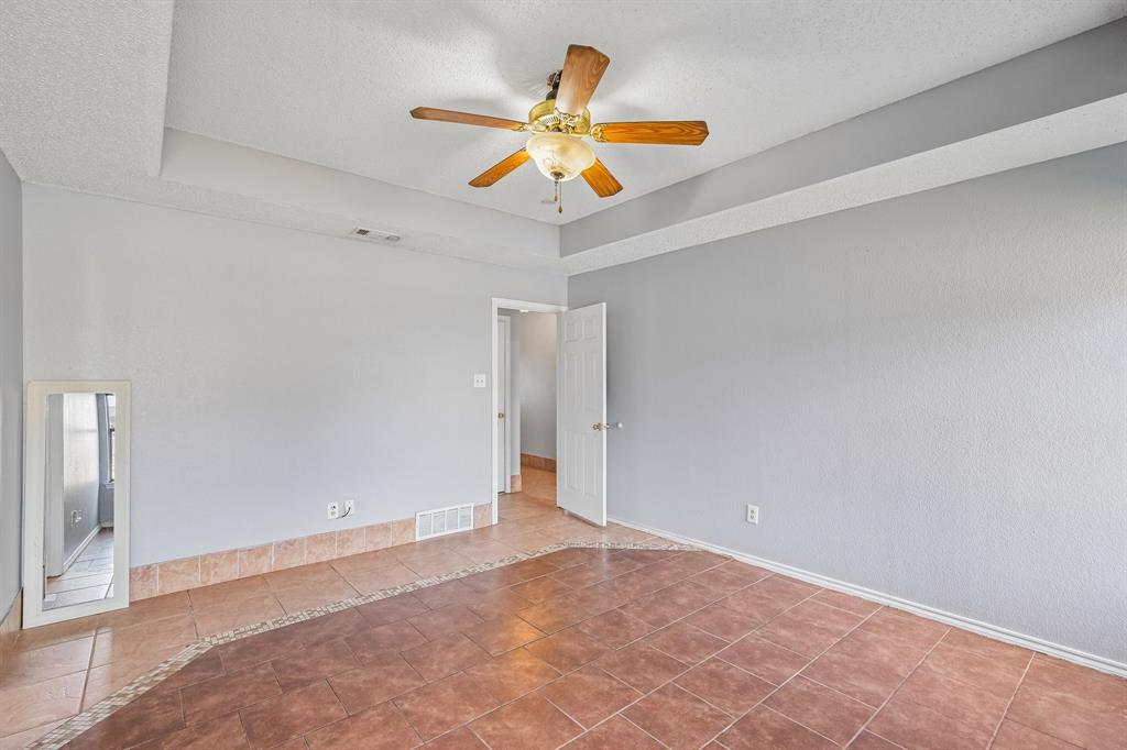 609 Ruth Drive Kennedale, TX 76060 - Photo 25 of 36 Gallery Image 25