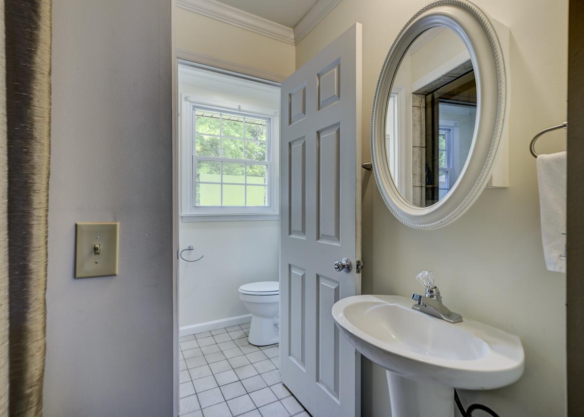 131 Dennis Road Hendersonville, TN 37075 - Photo 16 of 30 Master Bath with Tile Floor