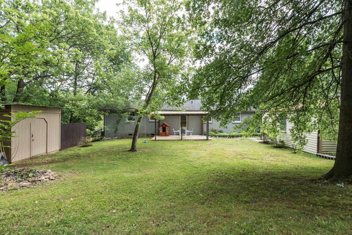 131 Dennis Road Hendersonville, TN 37075 - Photo 29 of 30 Totally Private Backyard