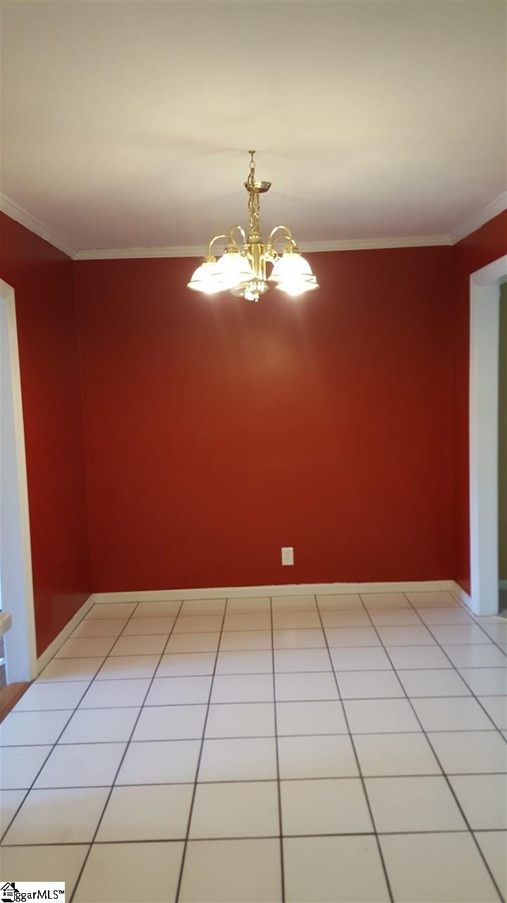 19 Farmington Road Greenville, SC 29605 - Photo 5 of 17