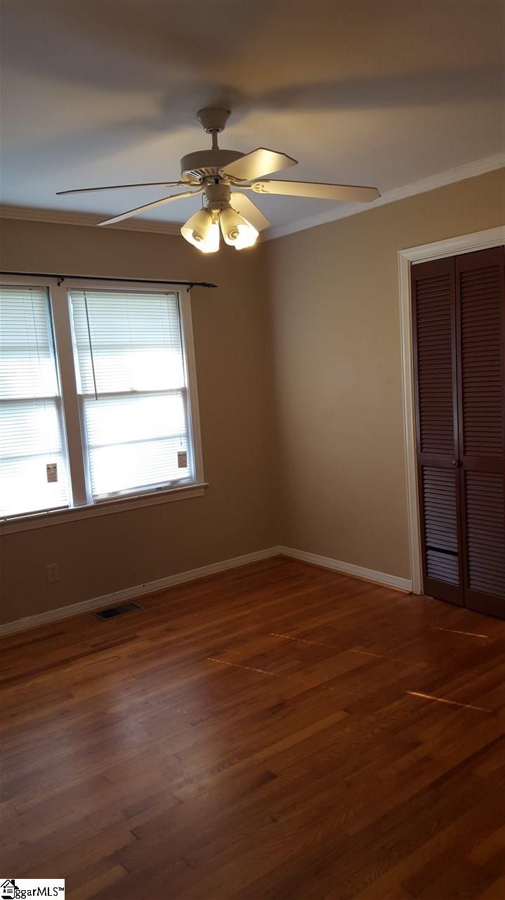 19 Farmington Road Greenville, SC 29605 - Photo 9 of 17