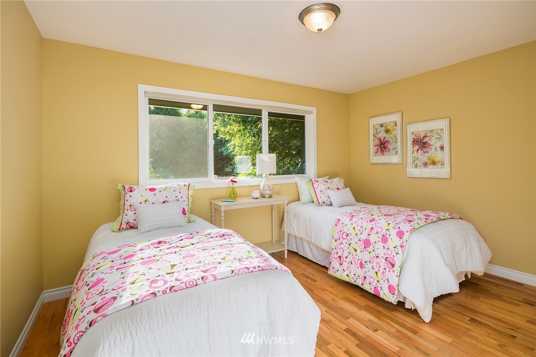 9903 232nd Street Southwest Edmonds, WA 98020 - Photo 13 of 25 Gallery Image 13