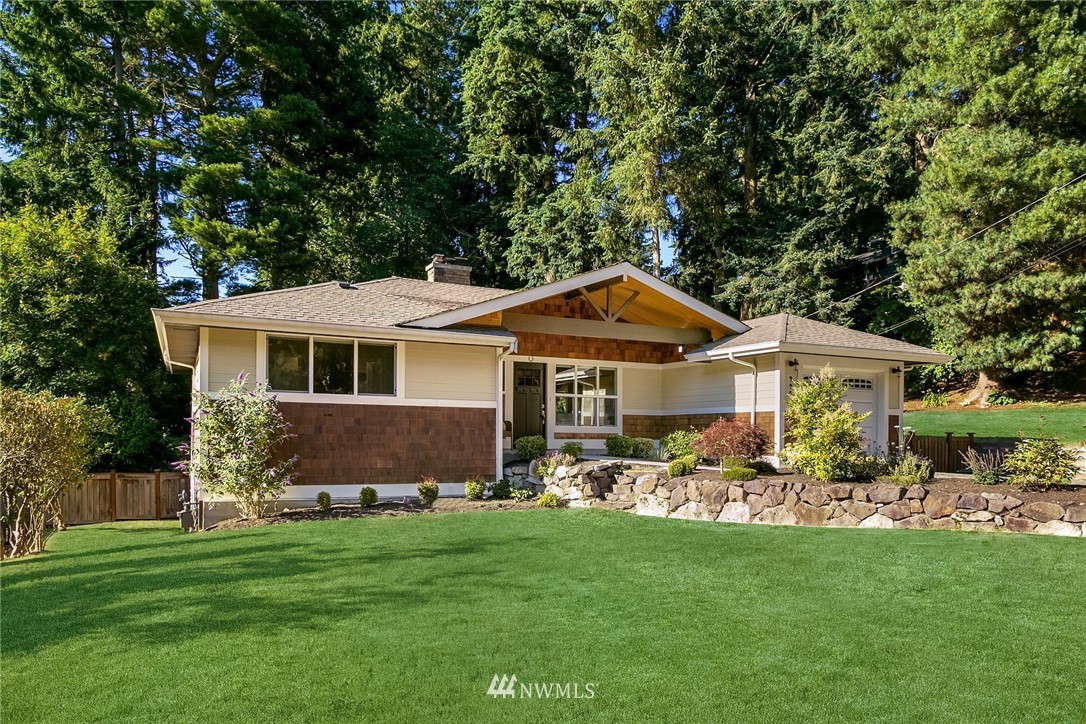 9903 232nd Street Southwest Edmonds, WA 98020 - Photo 3 of 25 Gallery Image 3