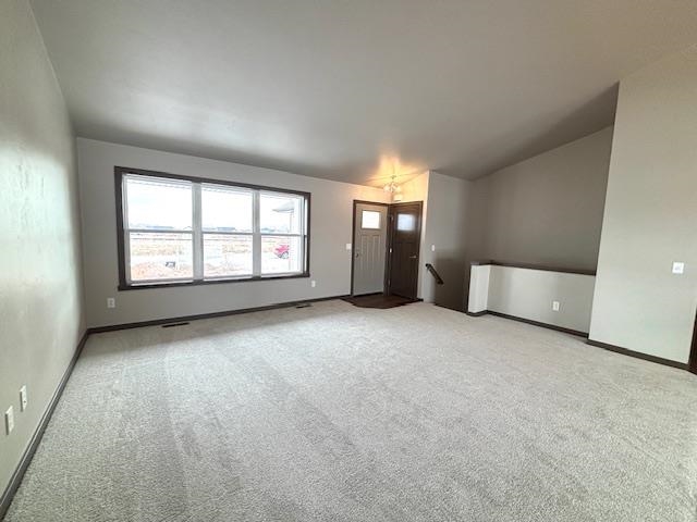 655 Reed Street Neenah, WI 54956 - Photo 5 of 8
