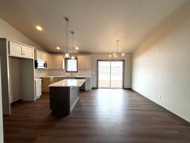 655 Reed Street Neenah, WI 54956 - Photo 6 of 8