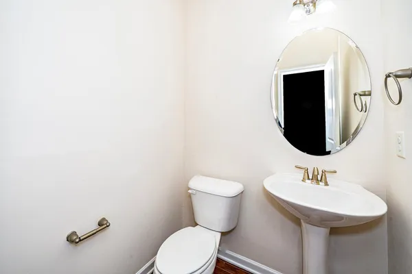 $2,300 | 1008 Diamond Dove Lane, Apex, NC 27502