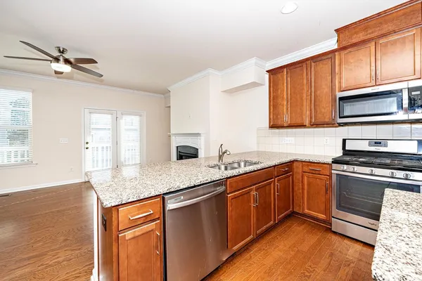 $2,300 | 1008 Diamond Dove Lane, Apex, NC 27502