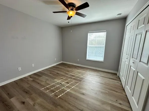 $2,550 | 1506 Hillview Lane, Tarpon Springs, FL 34689