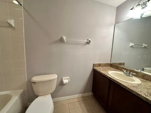 $2,550 | 1506 Hillview Lane, Tarpon Springs, FL 34689