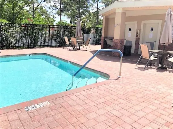 $2,550 | 1506 Hillview Lane, Tarpon Springs, FL 34689