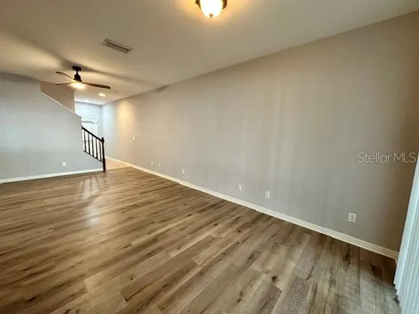 $2,550 | 1506 Hillview Lane, Tarpon Springs, FL 34689