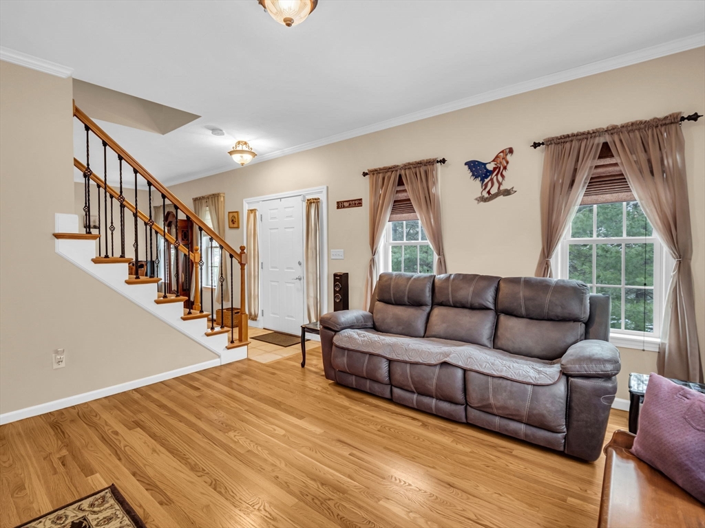 6 Queen Of Roses Lane, Unit 101 Uxbridge, MA 01569 - Photo 14 of 42 Gallery Image 14