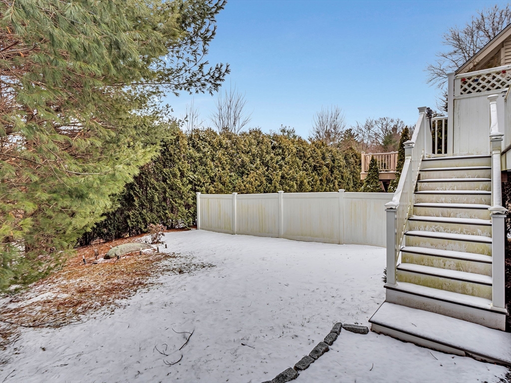 6 Queen Of Roses Lane, Unit 101 Uxbridge, MA 01569 - Photo 40 of 42 Gallery Image 40