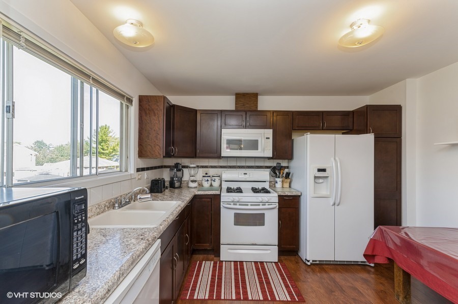 200 Oriole Road Matteson, IL 60443 - Photo 5 of 10