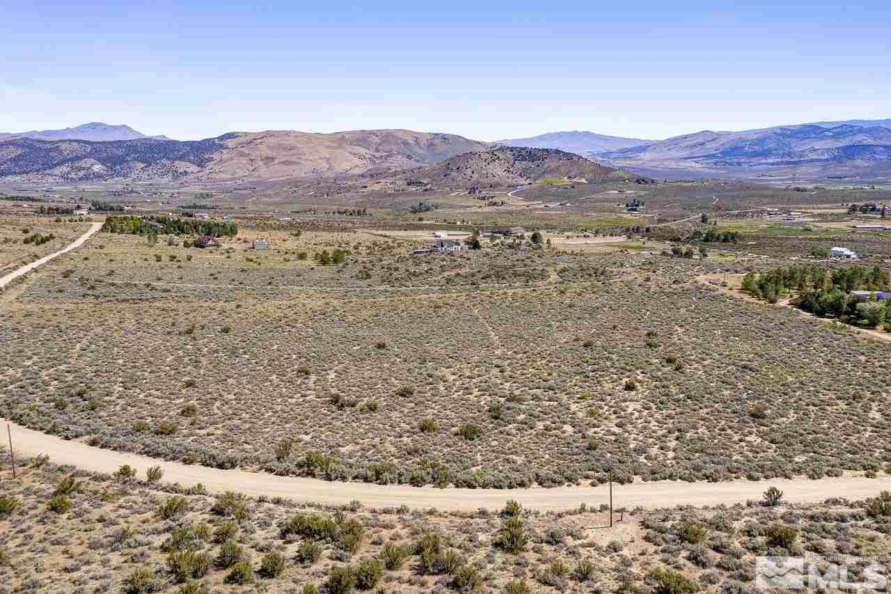210 Shetland Circle Reno, NV 89508 - Photo 4 of 13 Photo 4