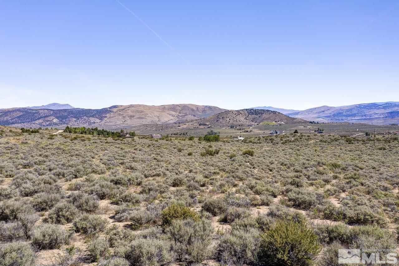 210 Shetland Circle Reno, NV 89508 - Photo 6 of 13 Photo 6
