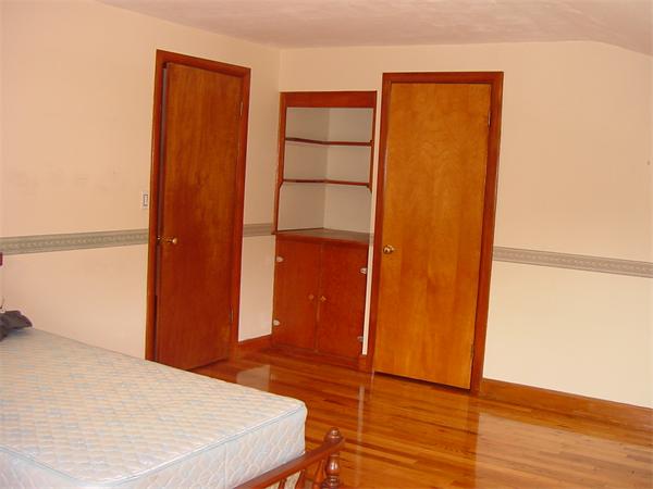 88 Londonderry Road Framingham, MA 01701 - Photo 12 of 21 Gallery Image 12