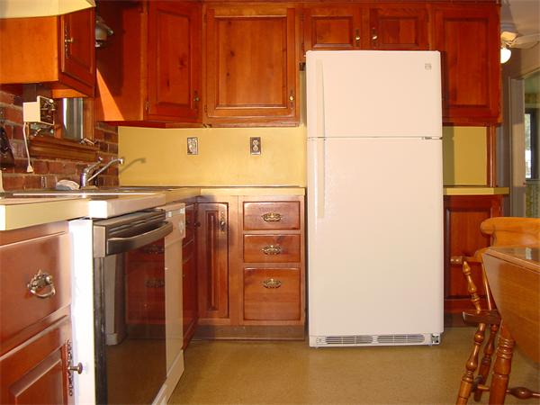 88 Londonderry Road Framingham, MA 01701 - Photo 3 of 21 Gallery Image 3