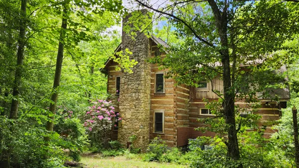 $775,000 | 390 Moon Lake Road, Mentone, AL 35984