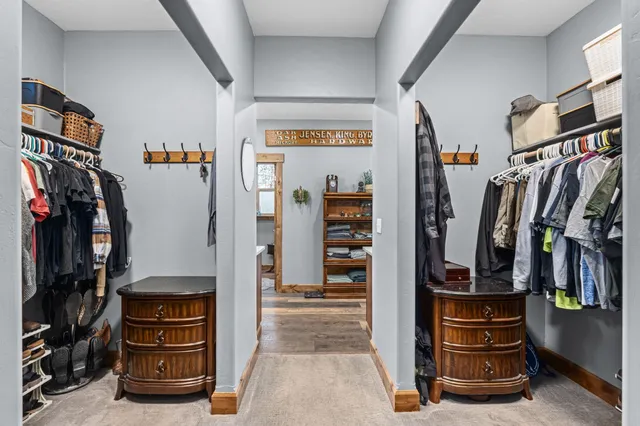 $799,950 | 28615 North Milan Road, Chattaroy, WA 99003