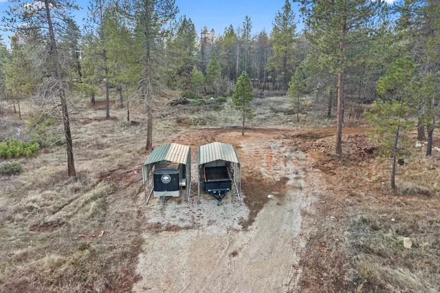 $799,950 | 28615 North Milan Road, Chattaroy, WA 99003