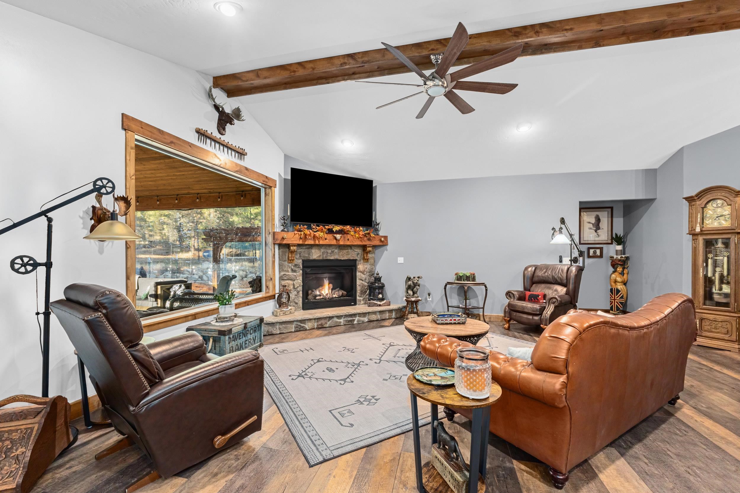 28615 North Milan Road Chattaroy, WA 99003 - Photo 4 of 44 Gallery Image 4