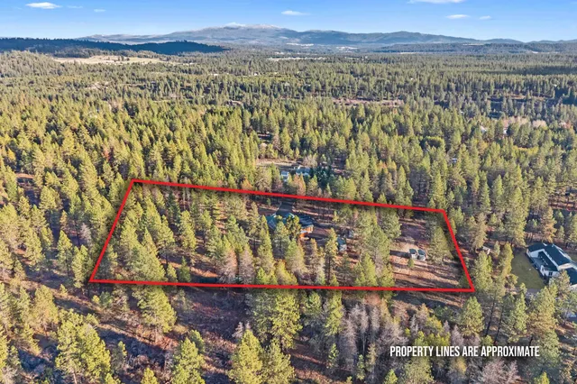 $799,950 | 28615 North Milan Road, Chattaroy, WA 99003