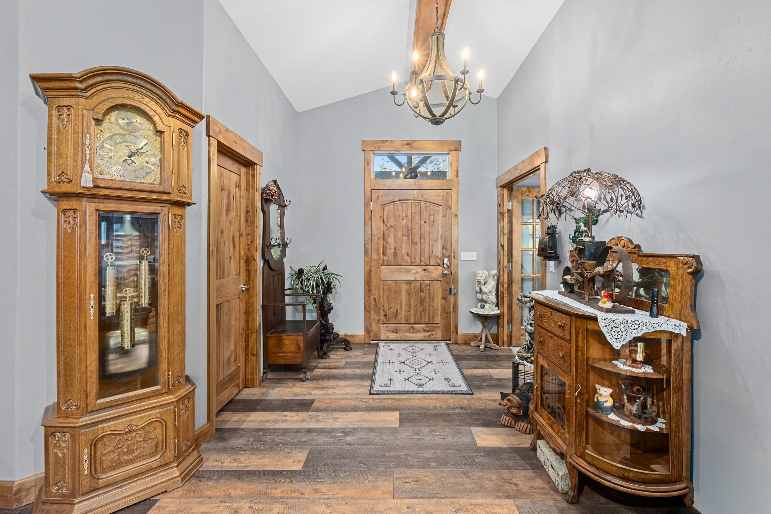 28615 North Milan Road Chattaroy, WA 99003 - Photo 5 of 44 Gallery Image 5