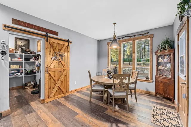 $799,950 | 28615 North Milan Road, Chattaroy, WA 99003