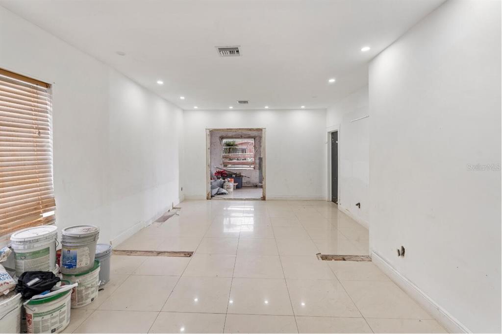 1829 5th Miami, FL 33125 - Photo 16 of 23