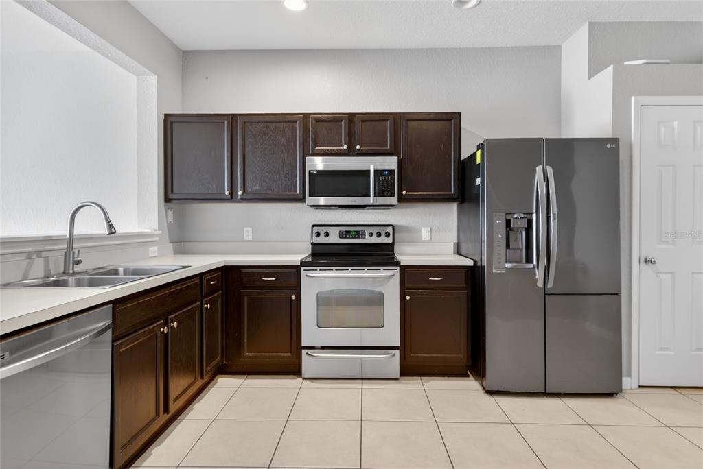 4954 Southwest 45th Circle Ocala, FL 34474 - Photo 5 of 30