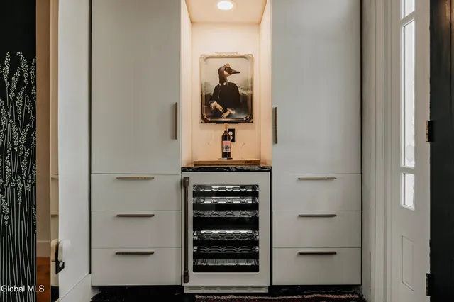 $1,695,000 | 1017 Bruyn Turnpike, Shawangunk, NY 12566