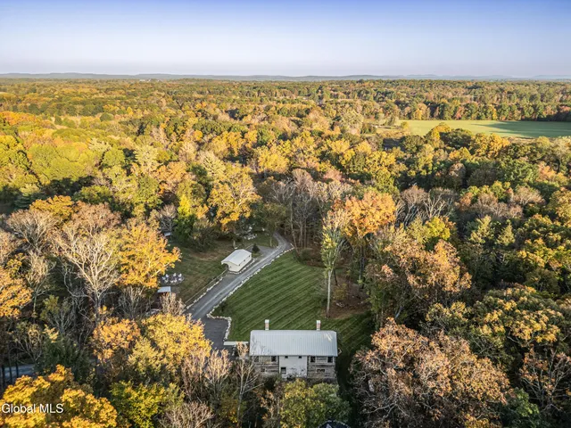 $1,695,000 | 1017 Bruyn Turnpike, Shawangunk, NY 12566