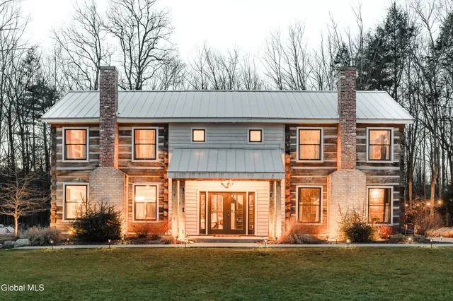 $1,695,000 | 1017 Bruyn Turnpike, Shawangunk, NY 12566